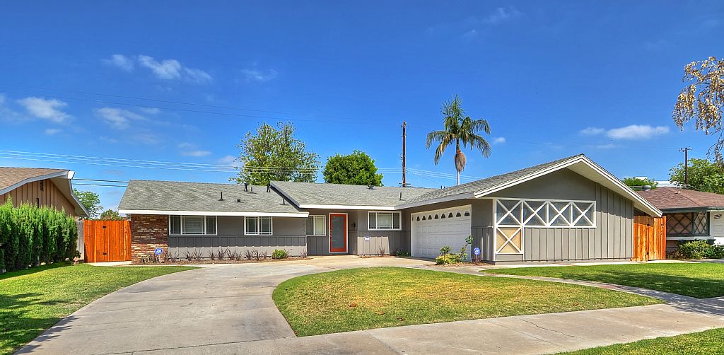 Anaheim, California Vacation Rental End Of Summer Special!! Fully