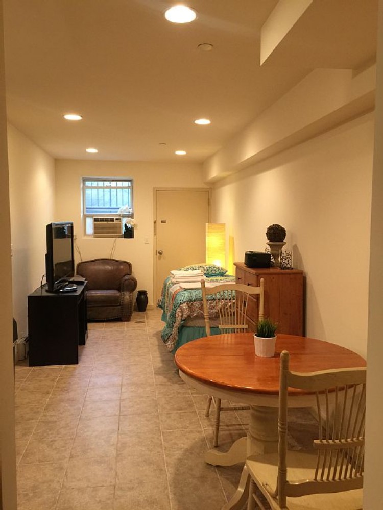 queens vacation rental with