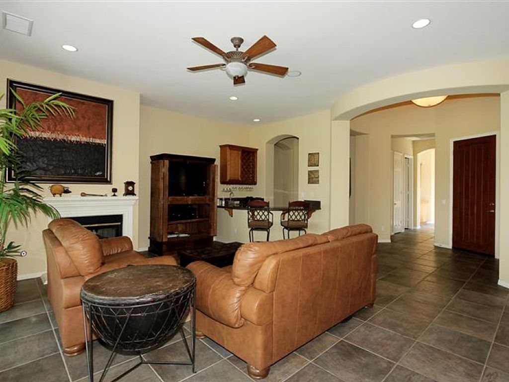 La Quinta, California Vacation Rental November Special 225.00 A Night 3 Bedrooms 2.5