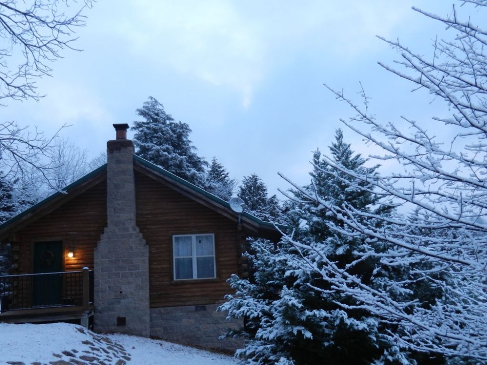 Garfield Arkansas Vacation Rental Whispering Hills Cabin On