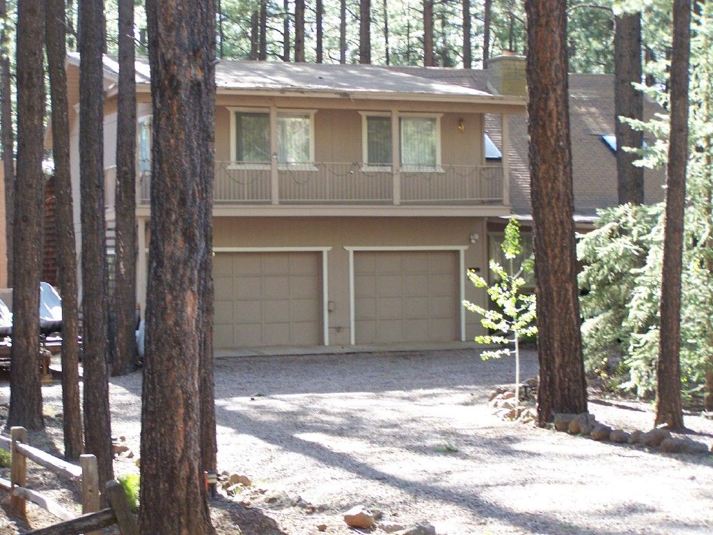 Pinetop, Arizona Vacation Rental | Large 4 BR Cabin In The Tall Pines ...