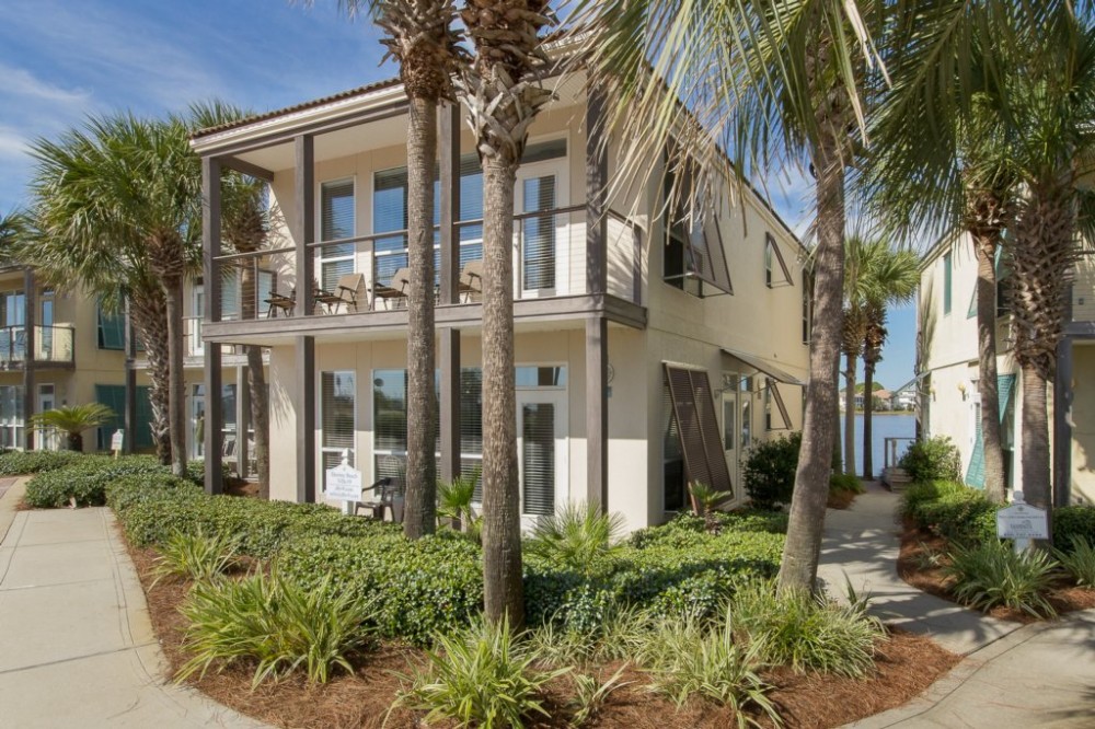 Destin, Florida Vacation Rental | Destiny Beach Villa 9B | 2 Bedrooms 2 ...