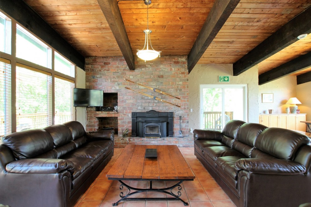 The Blue Mountains vacation rental with Living Room
