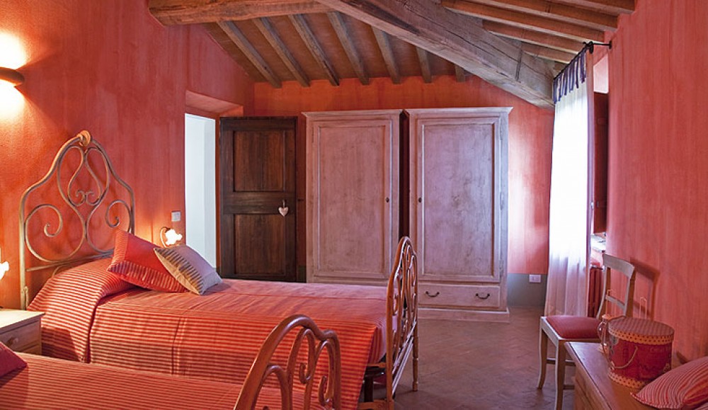 montepulciano vacation rental with