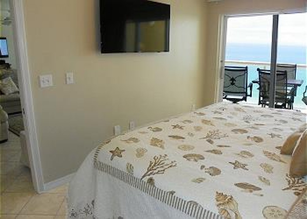 Pensacola Beach, Florida Vacation Rental Emerald Isle 1205