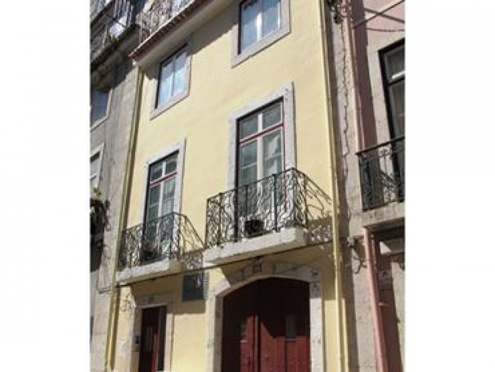 Lisbon vacation rental with