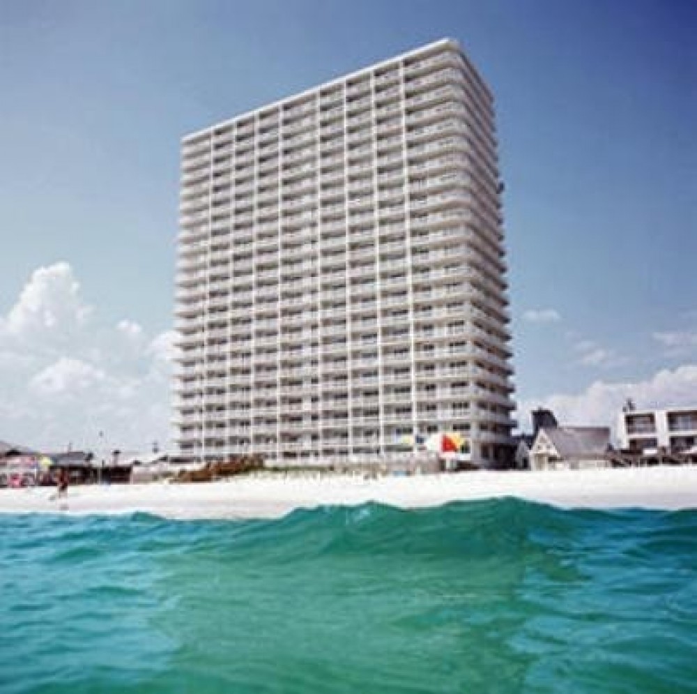 Panama City Beach vacation rental with right on the water