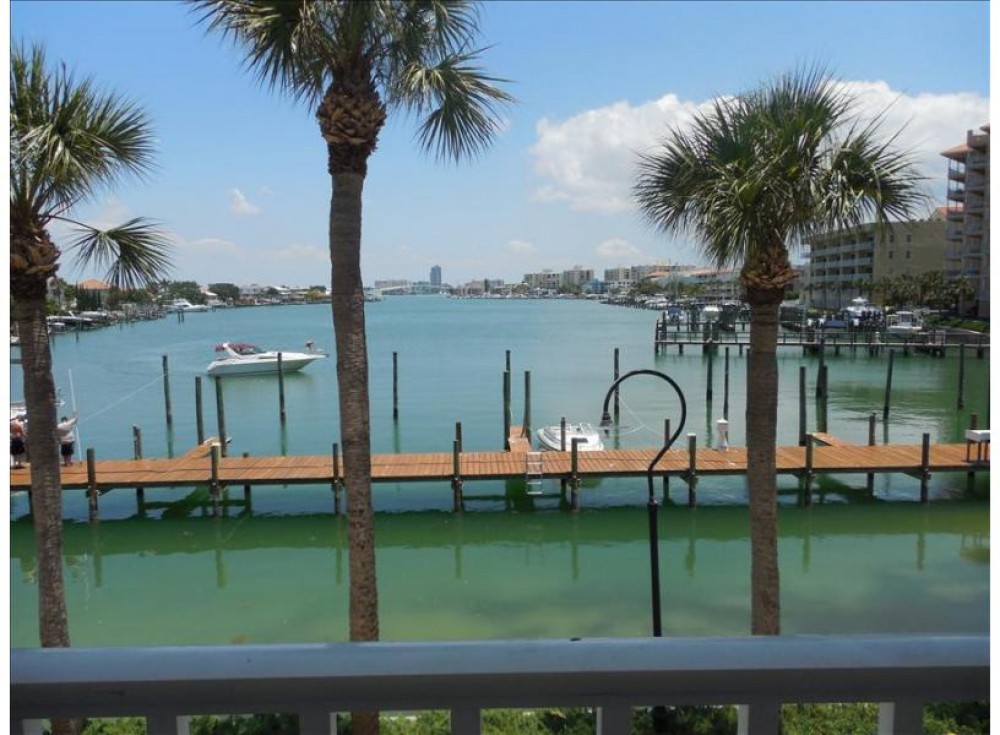 Clearwater Beach, Florida Vacation Rental Dockside Condo 202