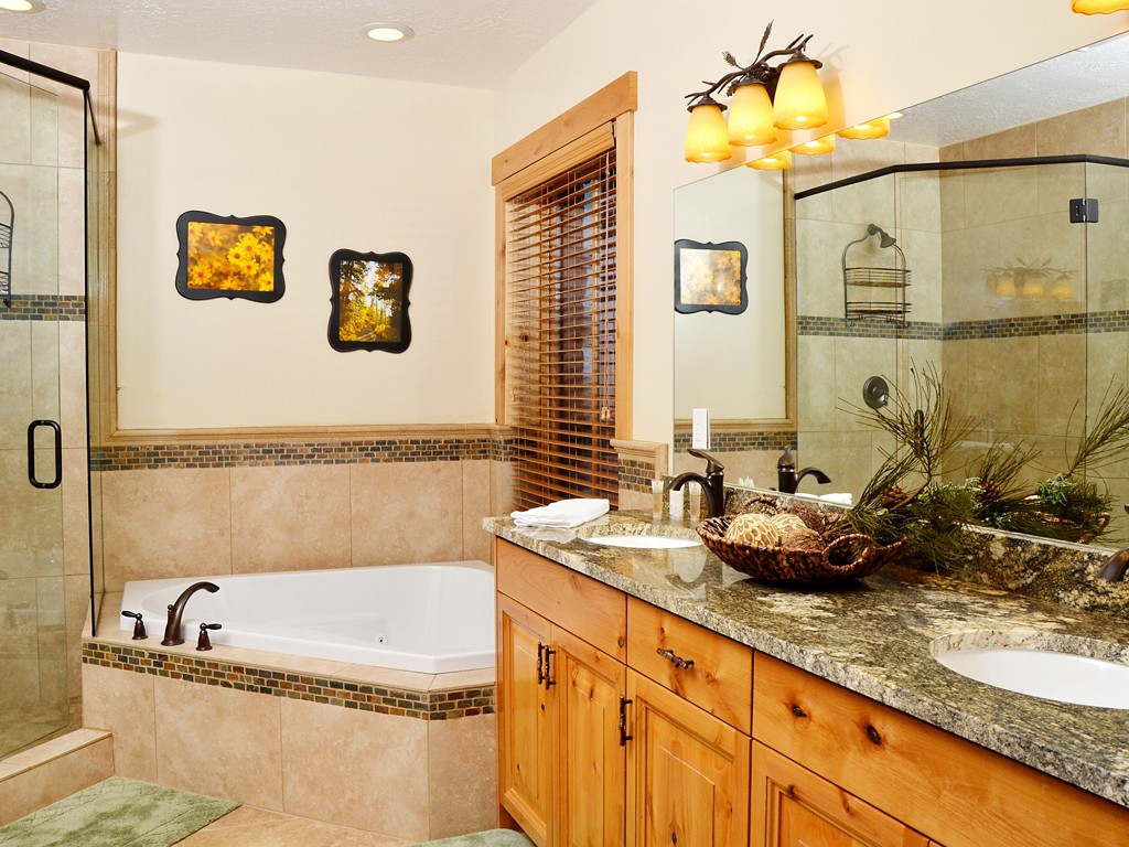 Coalville, Utah Vacation Rental Newly Constructed Lake View House In